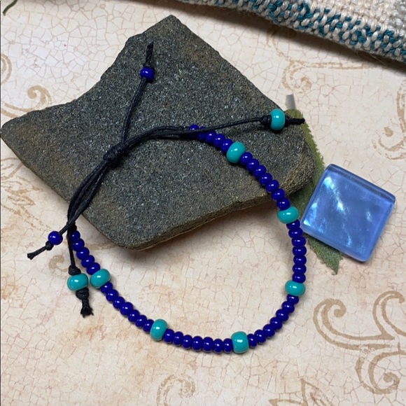 NEW 6” to 8” Lapis blue & turquoise bead bracelet - Picture 3 of 5